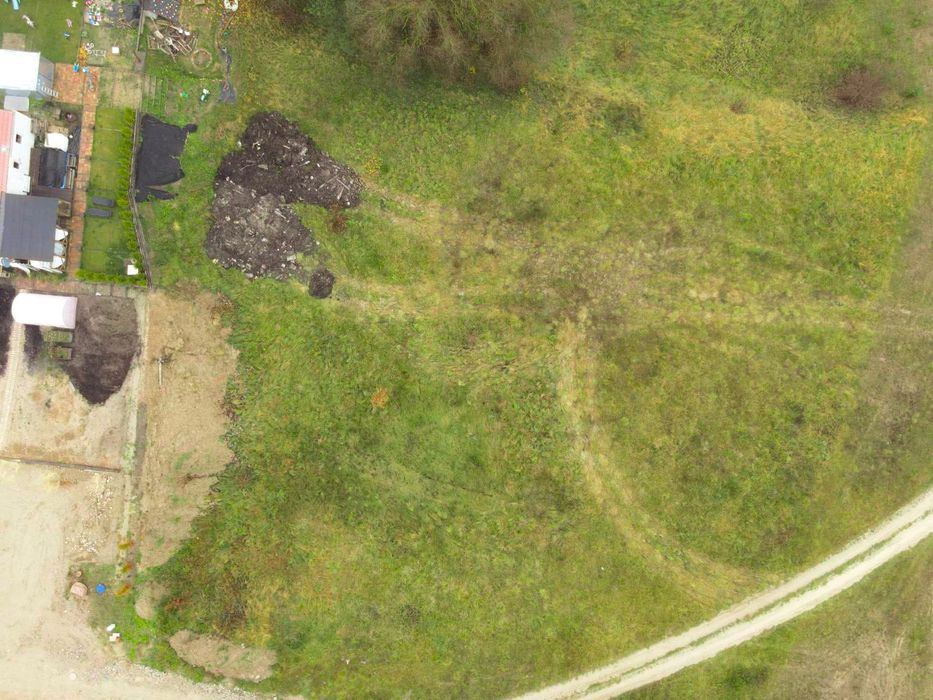 Działka budowlana przy lesie | MPZP | media | Mazury