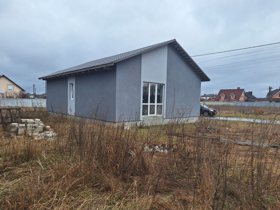 Будинок 80 м + 4 сотки +10 кВт Е ЕНЕРГІЇ  у Щасливому на Молодіжній