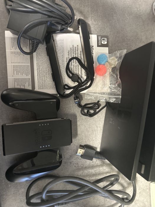 Nintendo switch semi novo