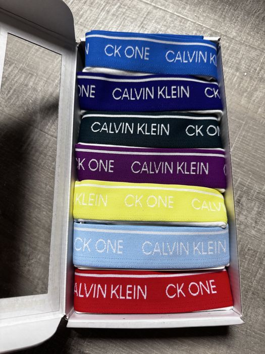 Трусики стринги CK