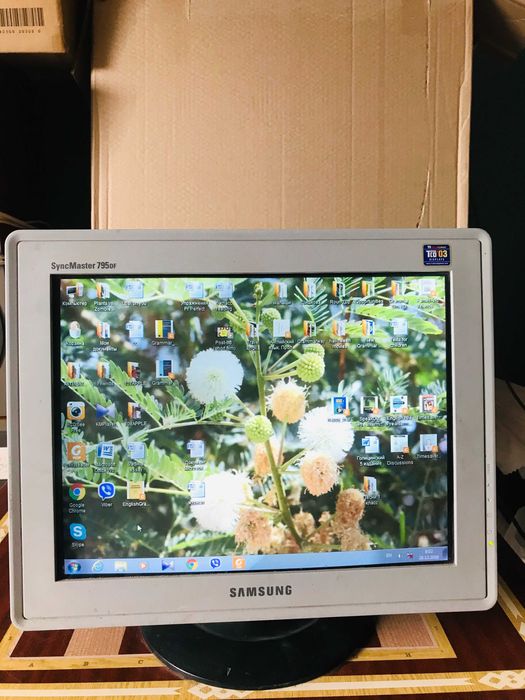 Монитор электронно-лучевой