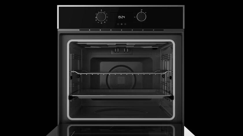 Teka HLB 840P sistema de limpeza DualClean pirolítico e HydroClean, A+
