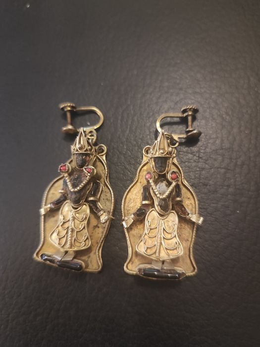 Brincos muito raros joalharia Tibetana Vintage!  Totalmente feito a mão.