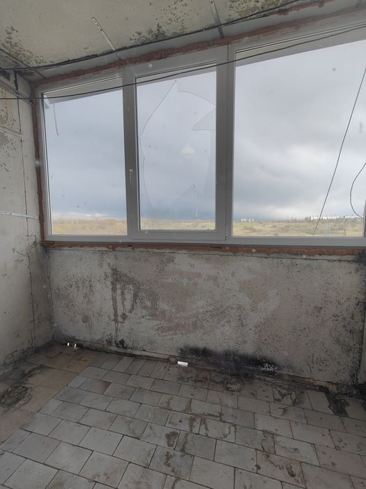Продам 3 комнатная квартира Салтовка метро Студенческая Экв. 37000