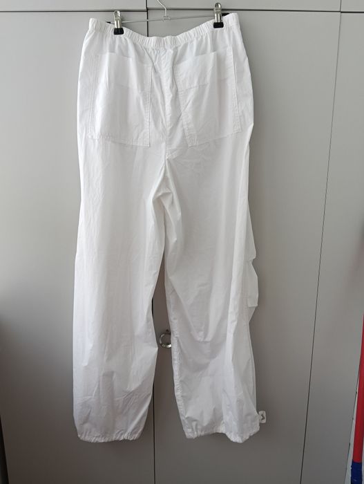 Белые женские штаны Cropp