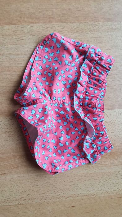 Calçoes de banho / tanga para menina