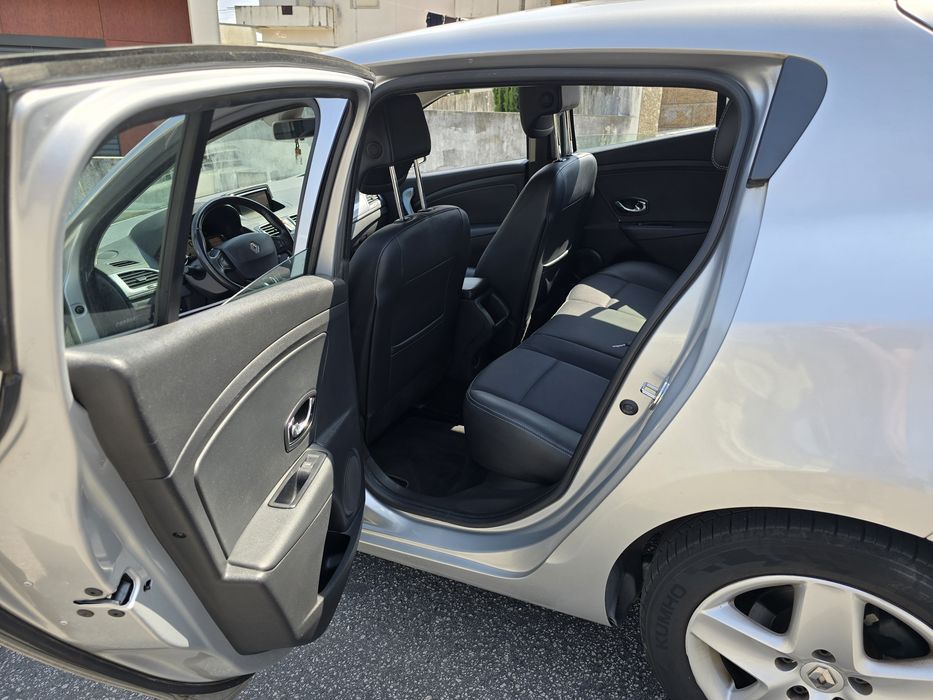 Renault megane lll 1.5 dci 110cv 12/2015