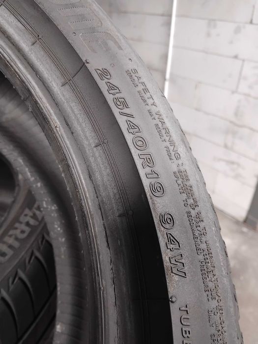 Шини бу 245/40 R19 Bridgestone Turanza T005 Комплект Літо