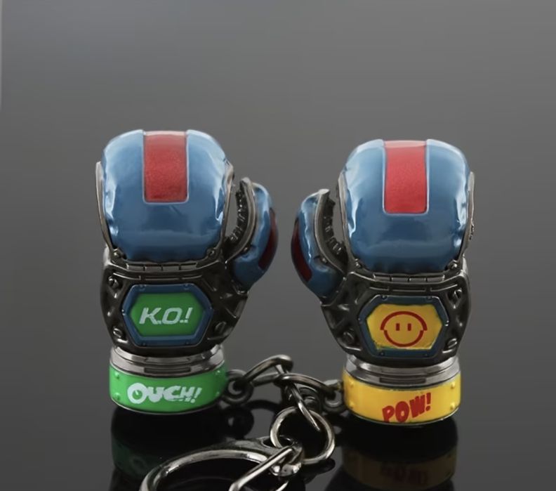 Продам брелок на ключи