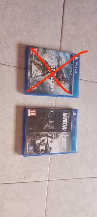 2 jogos de ps4 praticamente NOVOS!!