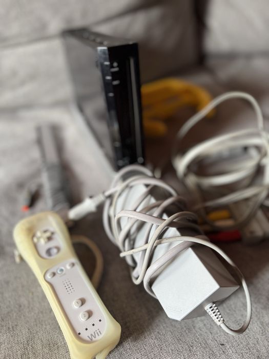 Nintendo wii preta com comando