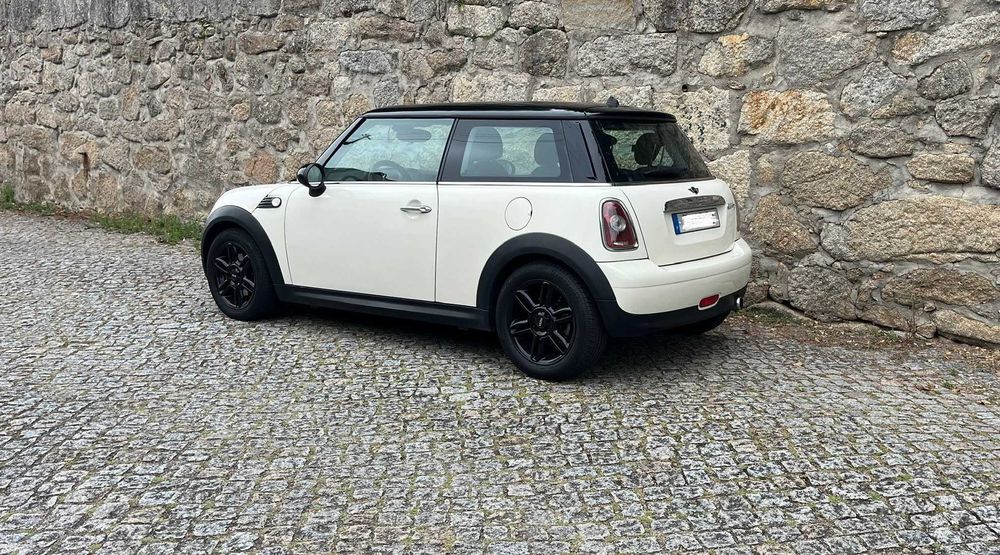MINI Cooper — fotografia 4