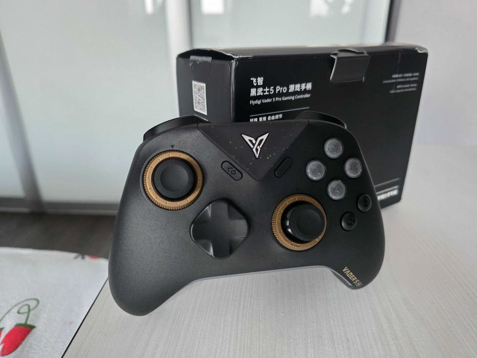 Flydigi vader 5 pro