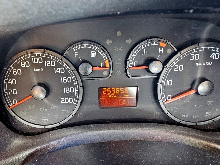 Fiat Doblo Maxi 2008, вантажний фургон, ГБО, білий