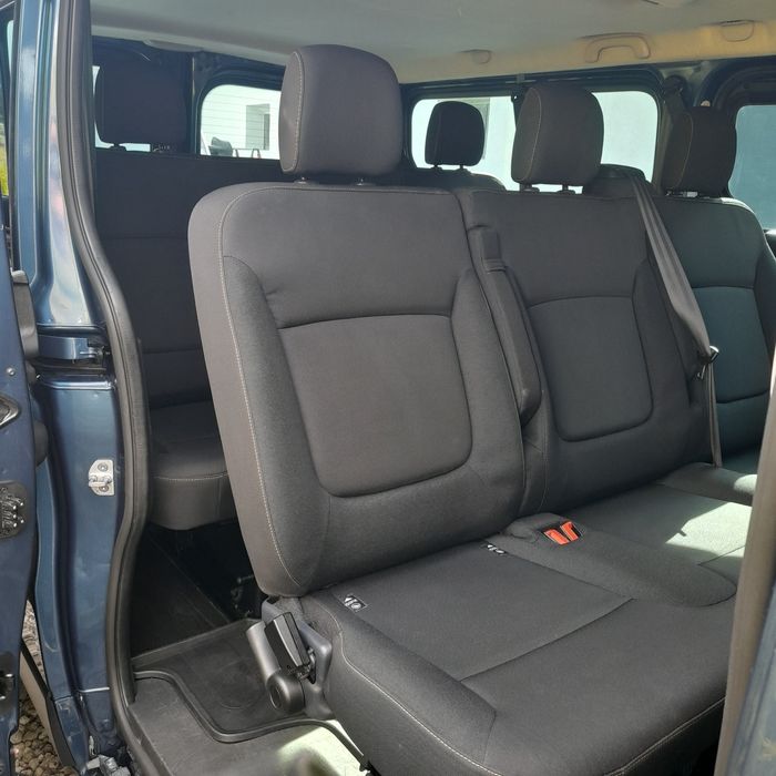 Wynajem busa 9 os tanio