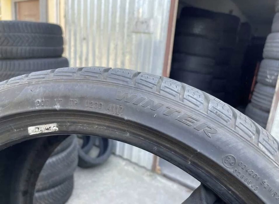 2 opony Pirelli 315 30 r.21, 2017, 7 mm