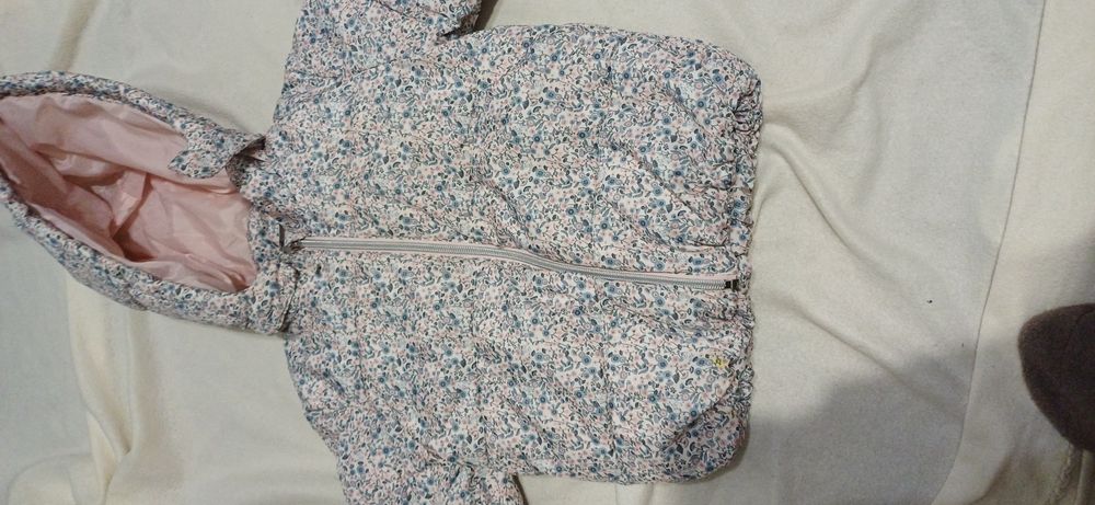 Безкоштовно речі для дитинки.