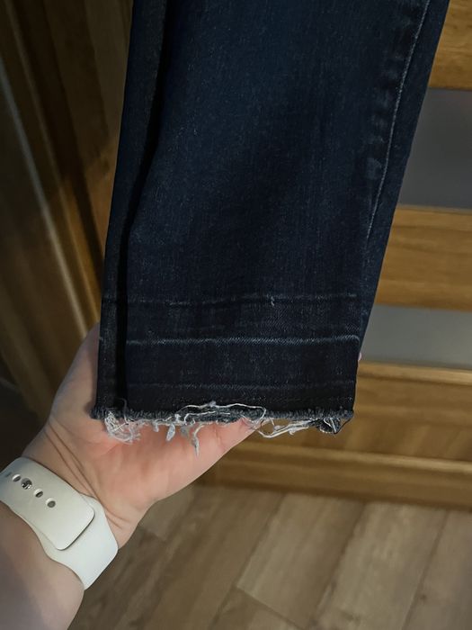 Dżinsy damskie granatowe, rozmiar 40