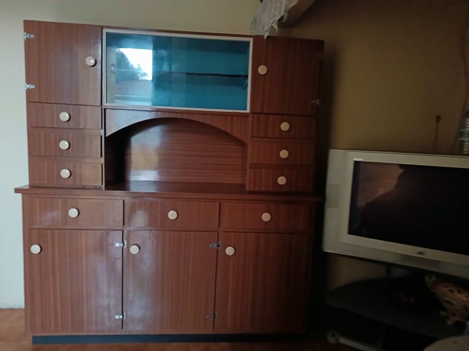 MÓVEL de agomerado de Madeira