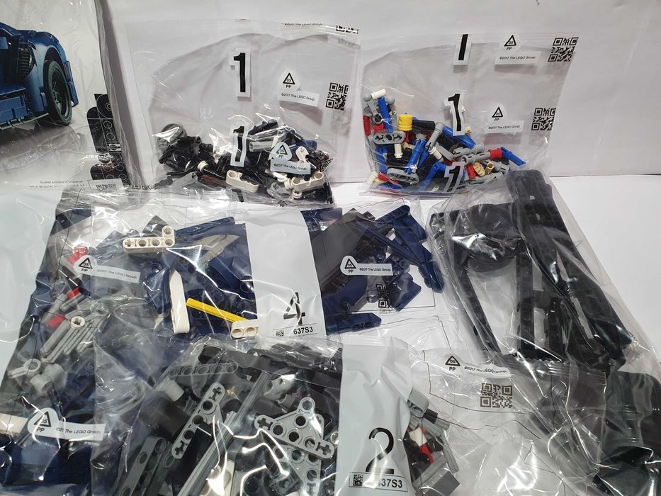 Zestaw klocki LEGO TECHNIC 42154 FORD GT samochod bez pudelka Nowy