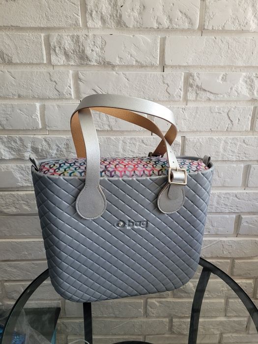 Obag mini Matelasse / pikowany Silver