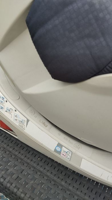 Cadeira auto rotativa e inclinável c/ isofix Romer