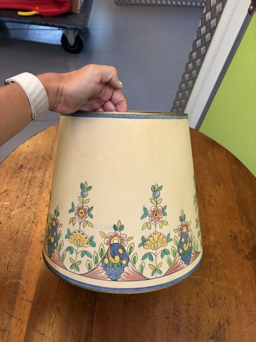 Abajur pintado à mão