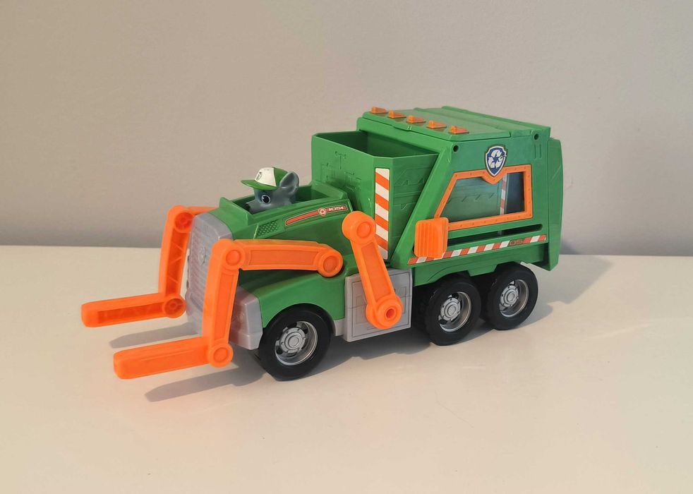 Rocky's Large Vehicle from the Official Paw Patrol Collection64739759708547121