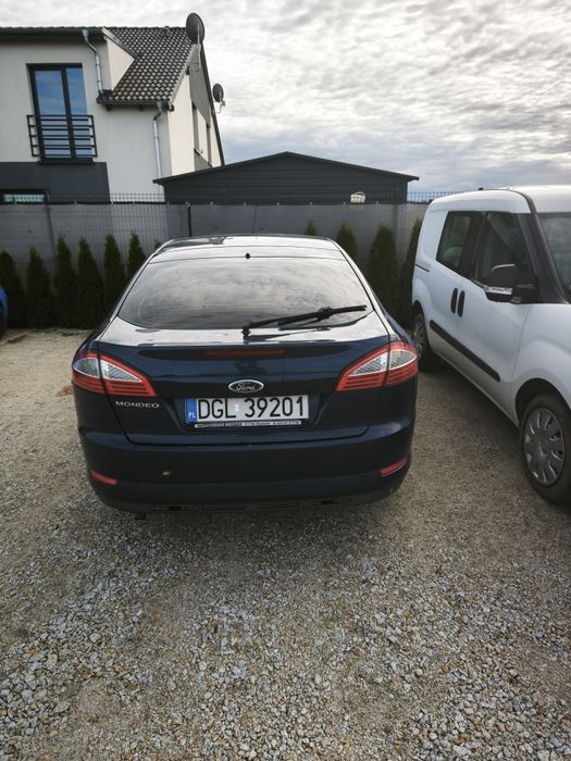 Ford Mondeo MK4 wersja Ghia  2.0 benzyna