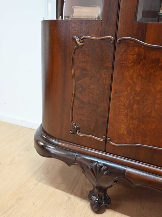 serwantka witryna gięta orzechowa 012203