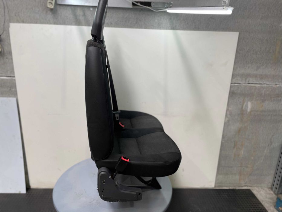 Banco frontal direito Peugeot Boxer 2.0HDI (2018)