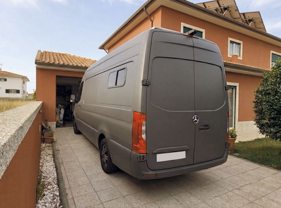 Autocaravana Sprinter 2020, 63000 km muito estimada