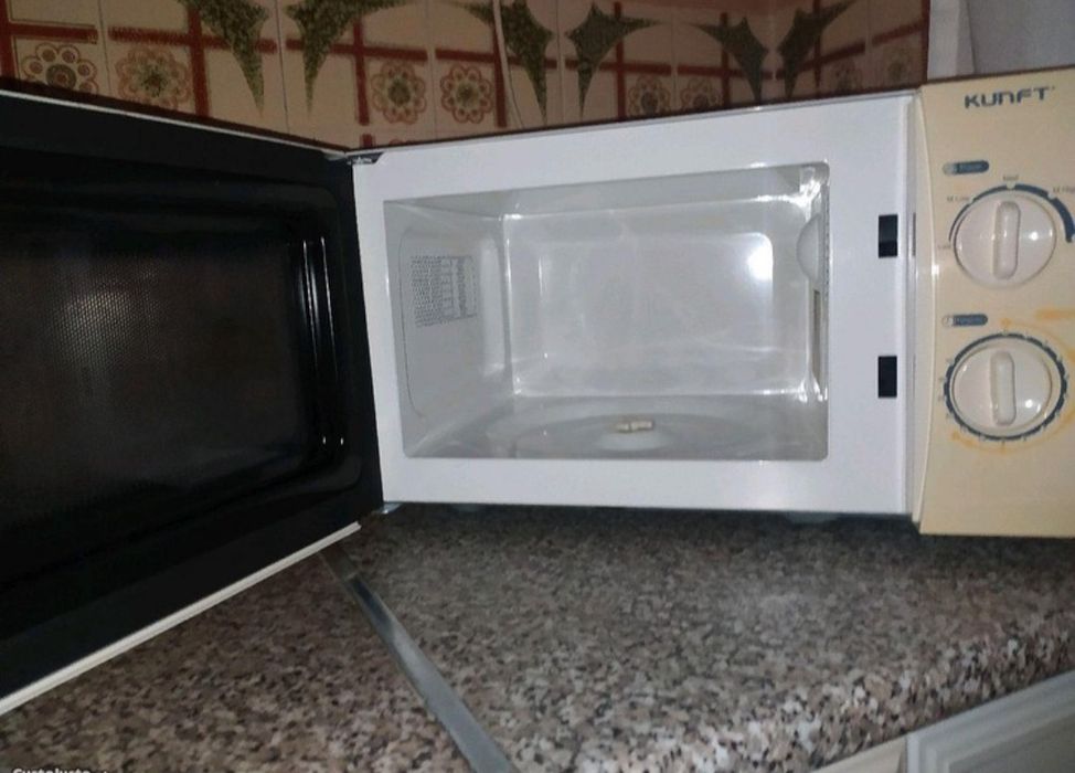 Microondas KUNFT