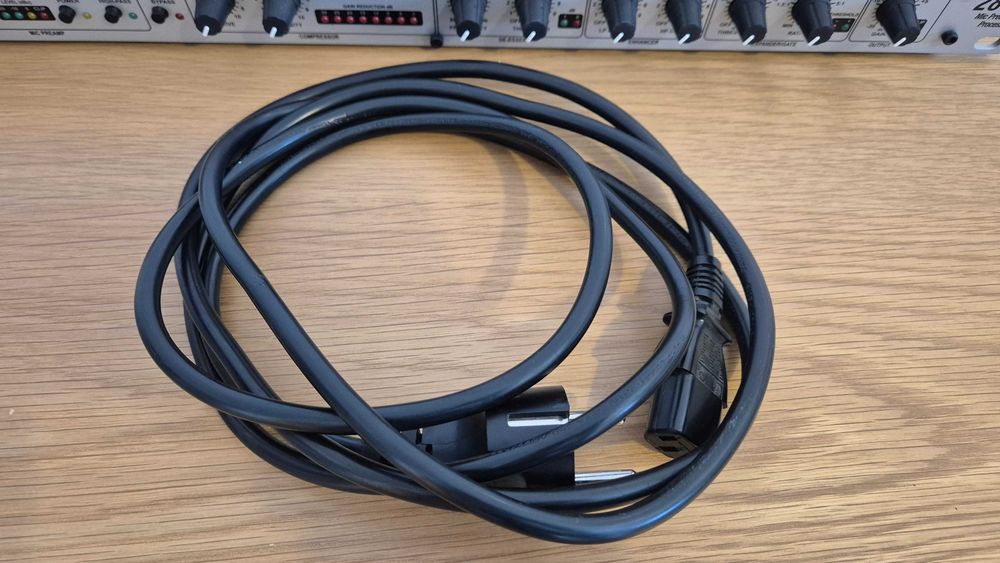 dbx 286s – Processador de Voz