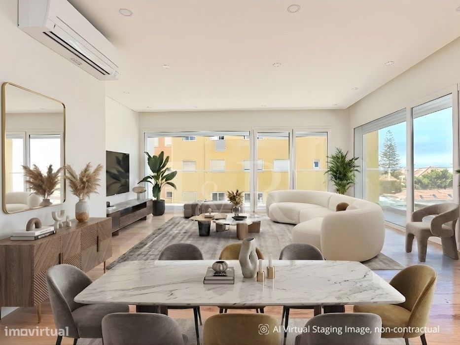 Apartamento T4 com varanda e estacionamento, São João do Estoril