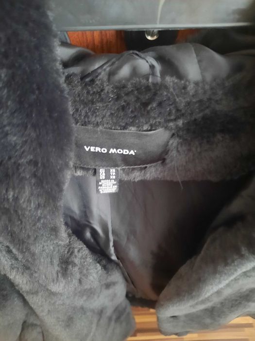 Vero Moda futerko xs,idealne,śliczne jak nowe