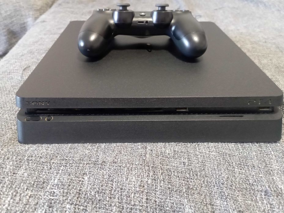 Ps4. 500gb com 11  jogos