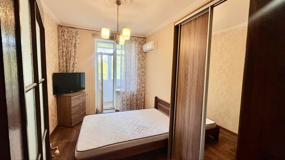 ПРОДАЮ, 2-х кімнатну квартиру В ЦЕНТРІ