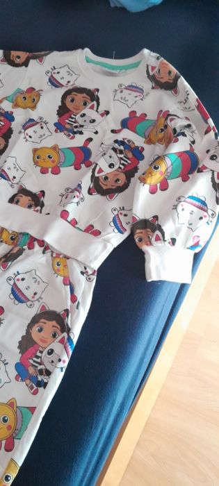 Nowy dres 122  Koci Domek Gabi