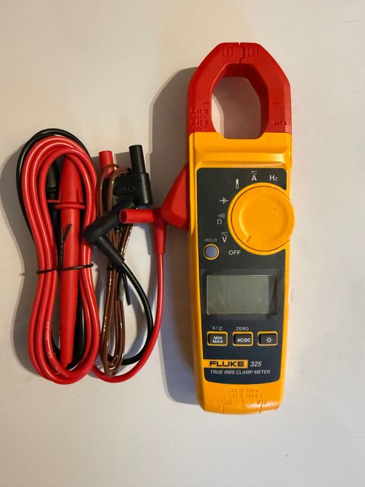 Miernik cęgowy AC 400A prawdziwej wartości skutecznej CAT III 600V FLUKE - 325