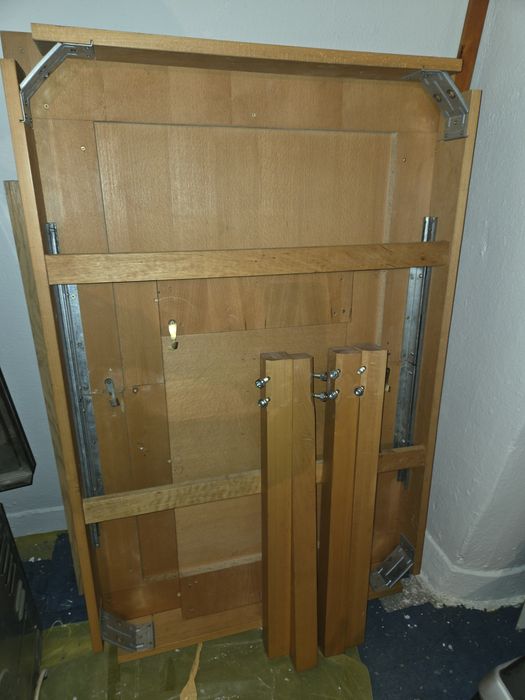 Stół duży solidny