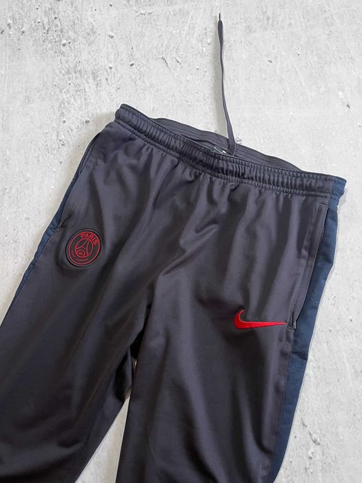 Czarne spodnie piłkarskie Nike Paris Saint Germain / sport training psg track pants
