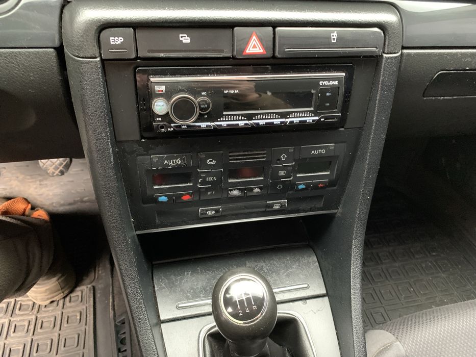 Продам ауді а4б6 в гарному стані