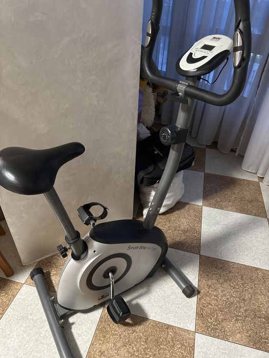 Велотренажер у хорошому стані. Деталі за телефоном.