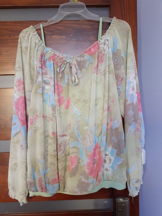 Piękna bluzka rozmiar uniwersalny