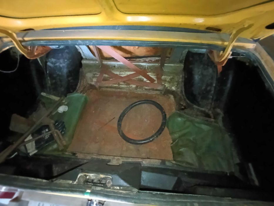 Продам москвич азлк