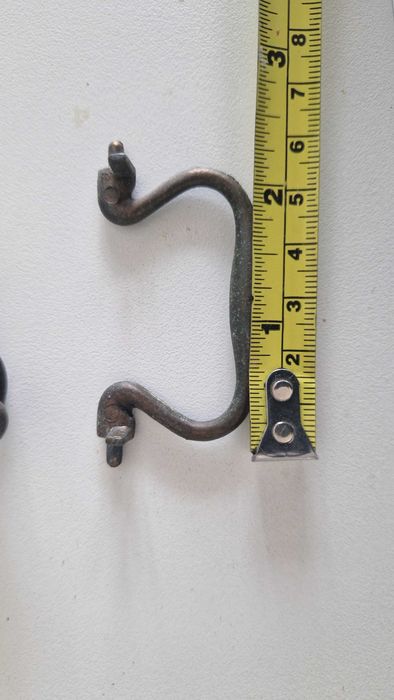 6 Vintage Drawer Pulls433728577329571846