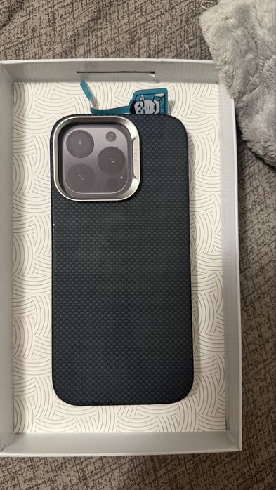 Чохол Iphone 16 pro