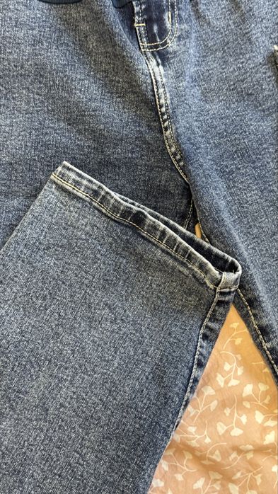 Джинси для вагітних