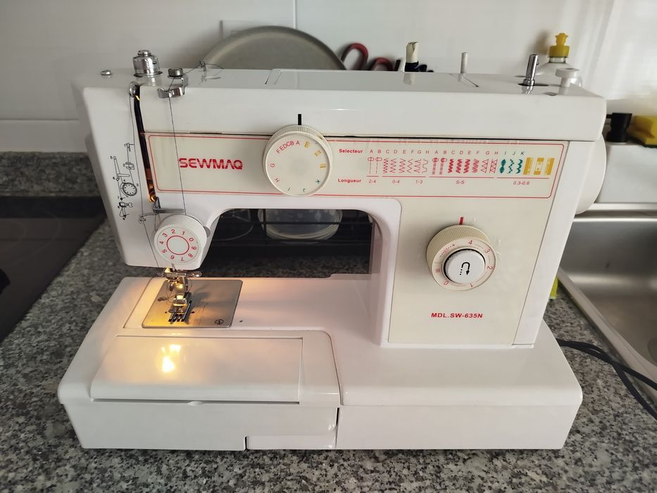 Máquina de costura
